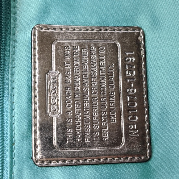 Coach Poppy Black Liquid Gloss Large Zip-top Carry-all Tote Handbag, 3 Hang Tags - Picture 11 of 14